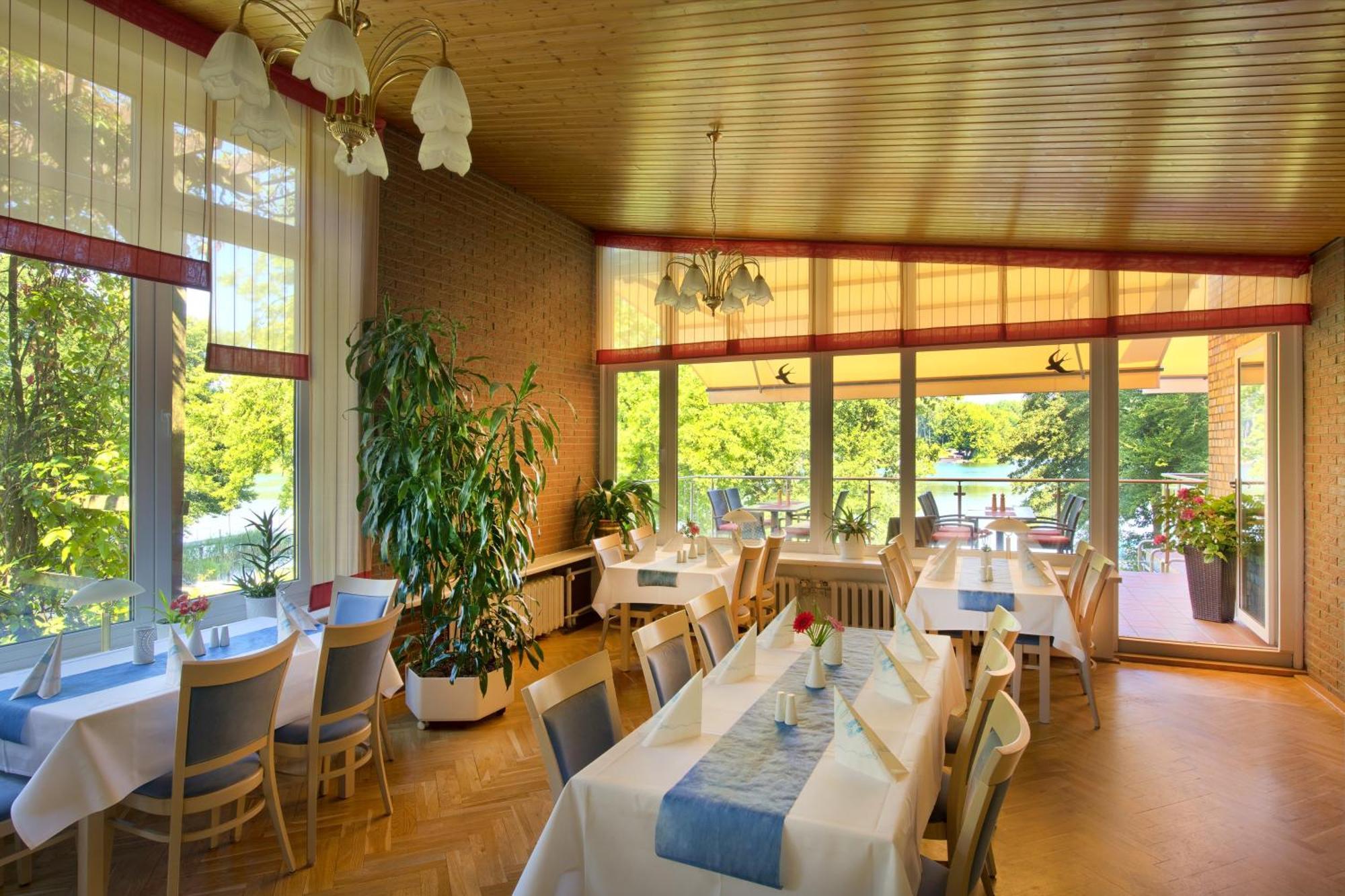 Seehotel Ichlim Sewekow Exterior foto